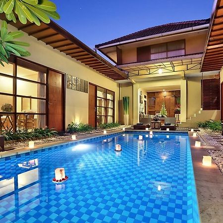 The Vie Villa Legian Экстерьер фото