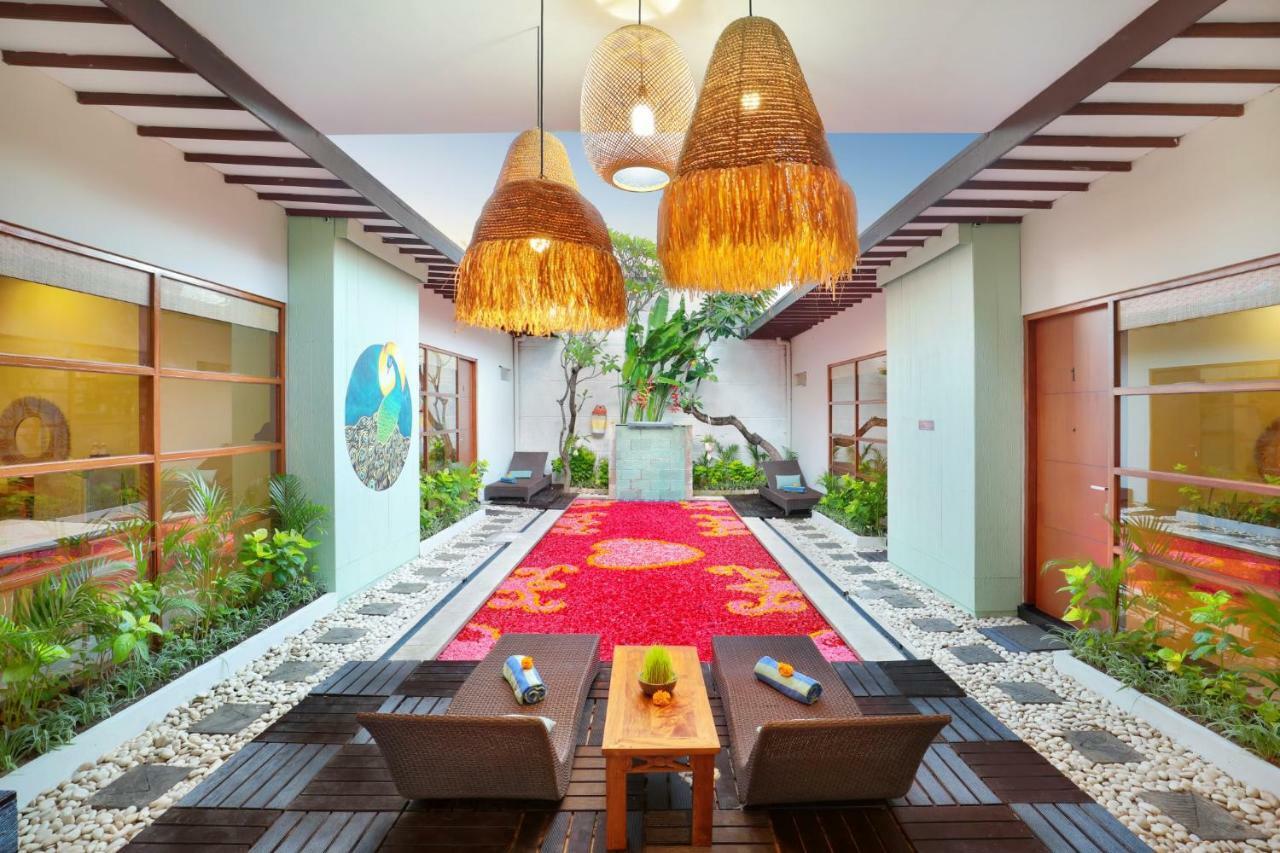 The Vie Villa Legian Экстерьер фото