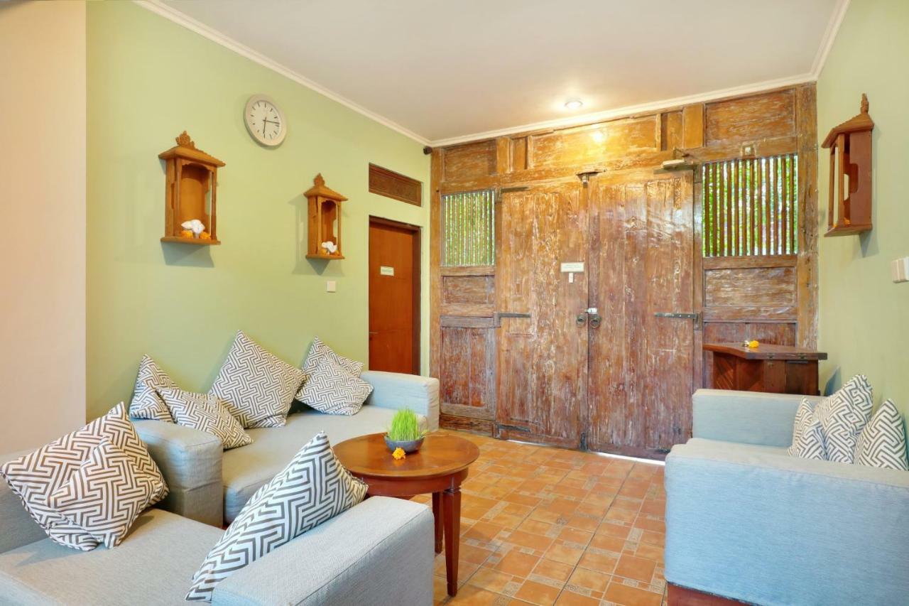 The Vie Villa Legian Экстерьер фото